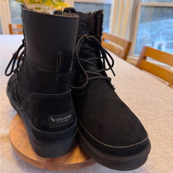 Koolaburra Uggs- Black Lace-Up Winter Boots, sz 10 - Picture 11 of 12